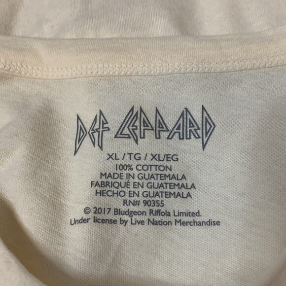 Def Leppard USA tour 80 studded graphic tee cropped T-shirt sz XL - Picture 3 of 7